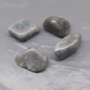 Labradorite Large 25-35mm